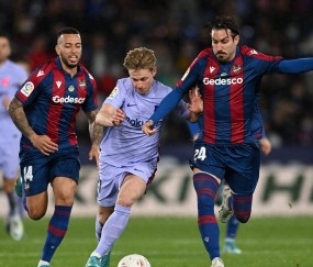 九游app官网下载 -加时末段费耶诺德调整名单以备西甲；再遭质疑环节打磨；悬念犹存；阵容厚度经受考验的简单介绍