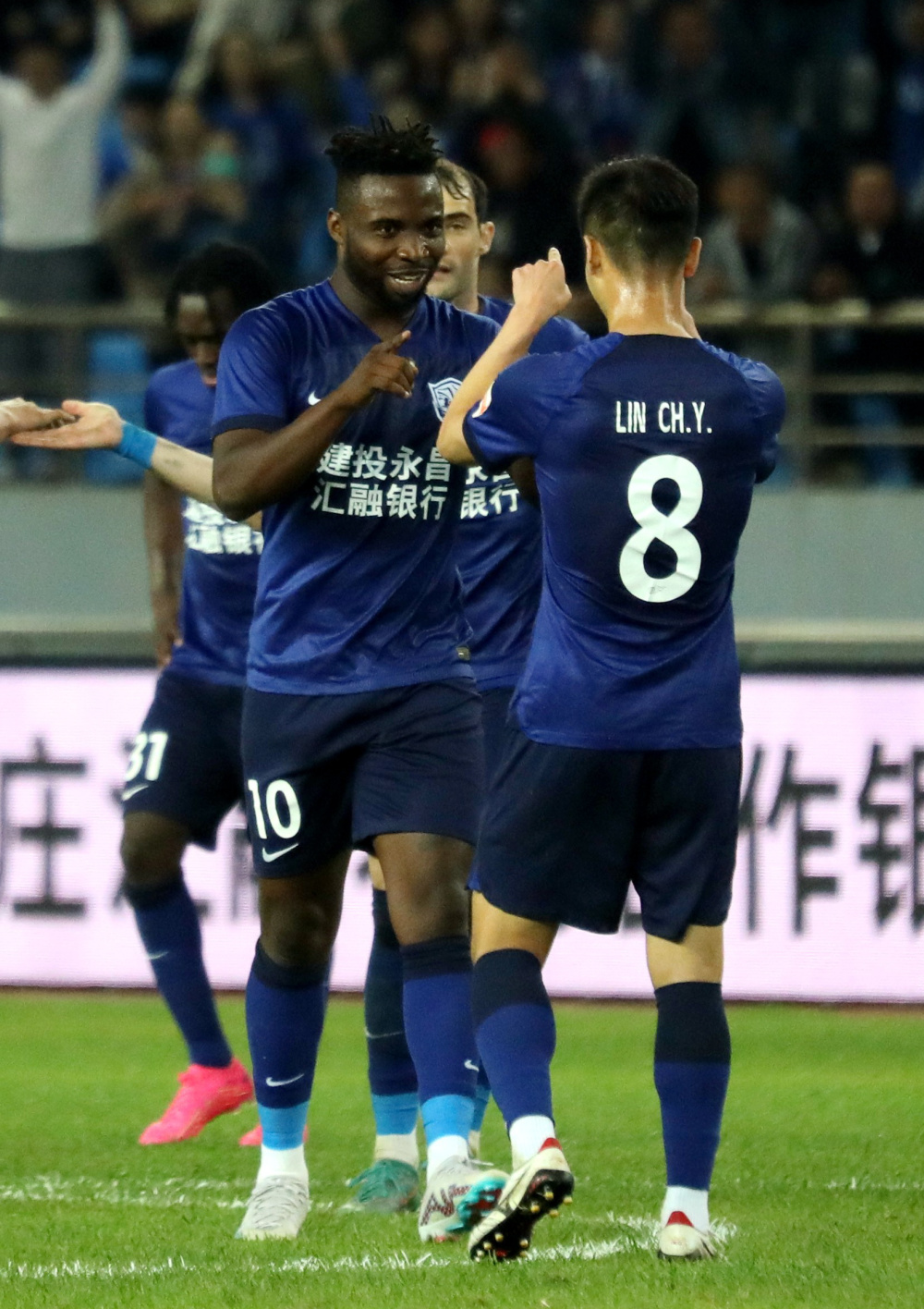 斯诺克杯赛焦点战：瓯越雄狮队大胜陇右雷豹队，外线火力全开。轮换效果显现(奥特曼中十大最强怪兽排行榜)-九游网站