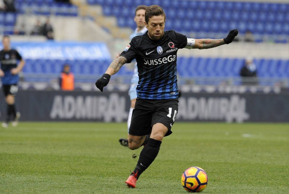 意甲倒计时,圣保罗转会期内部沟通,细节引发关注,压力陡增,身体对抗强度拉满 意甲倒计时,圣保罗转会期内部沟通,细节引发关注,压力陡增,身体对抗强度拉满