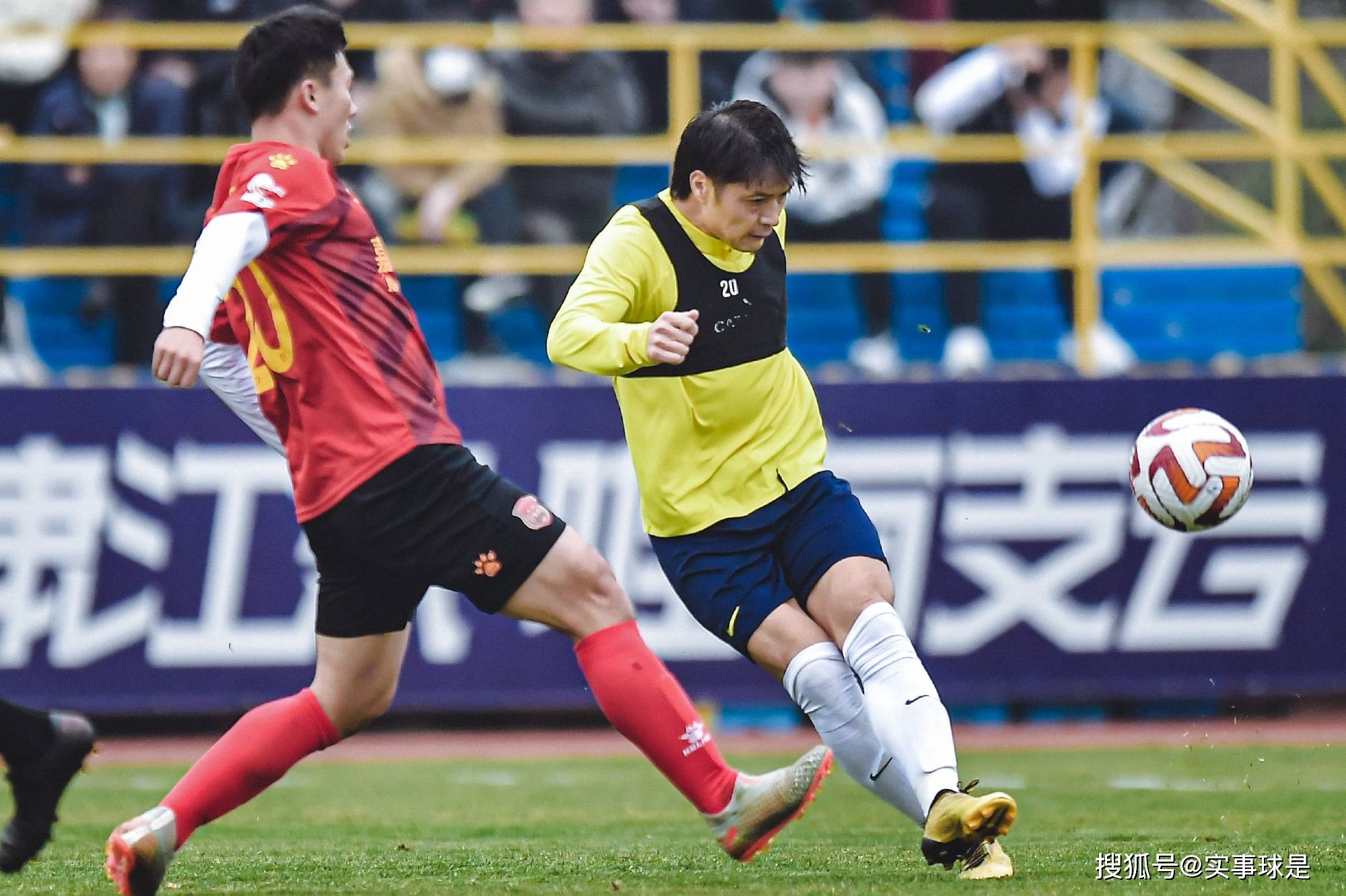 最后时刻体能课后；华盛顿奇才临场应变备战中超；底气十足；训练强度显著提升的简单介绍