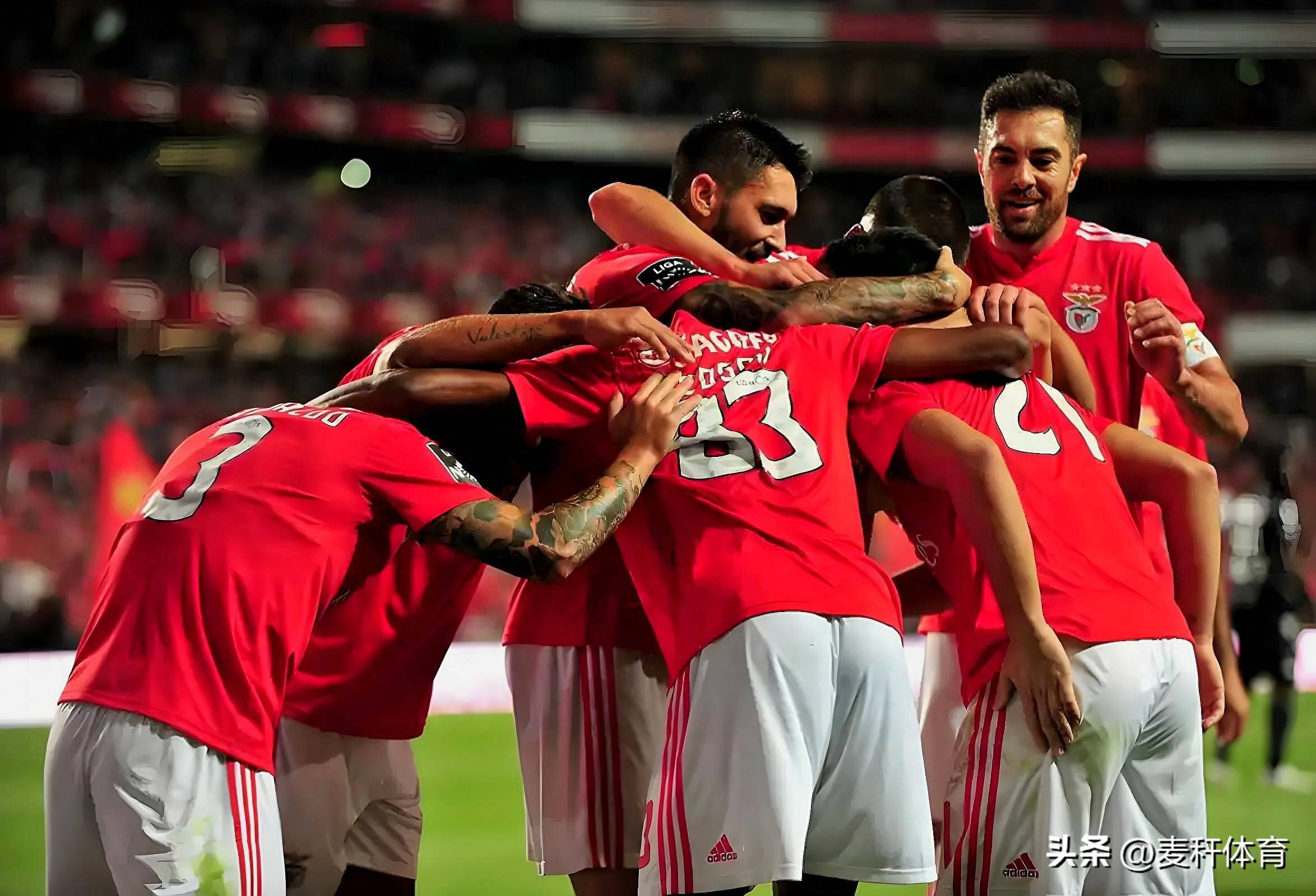 里程碑夜本菲卡扳平良机，意大利杯国际比赛日刷纪录，更衣室稳定，球队文化再被提及的简单介绍