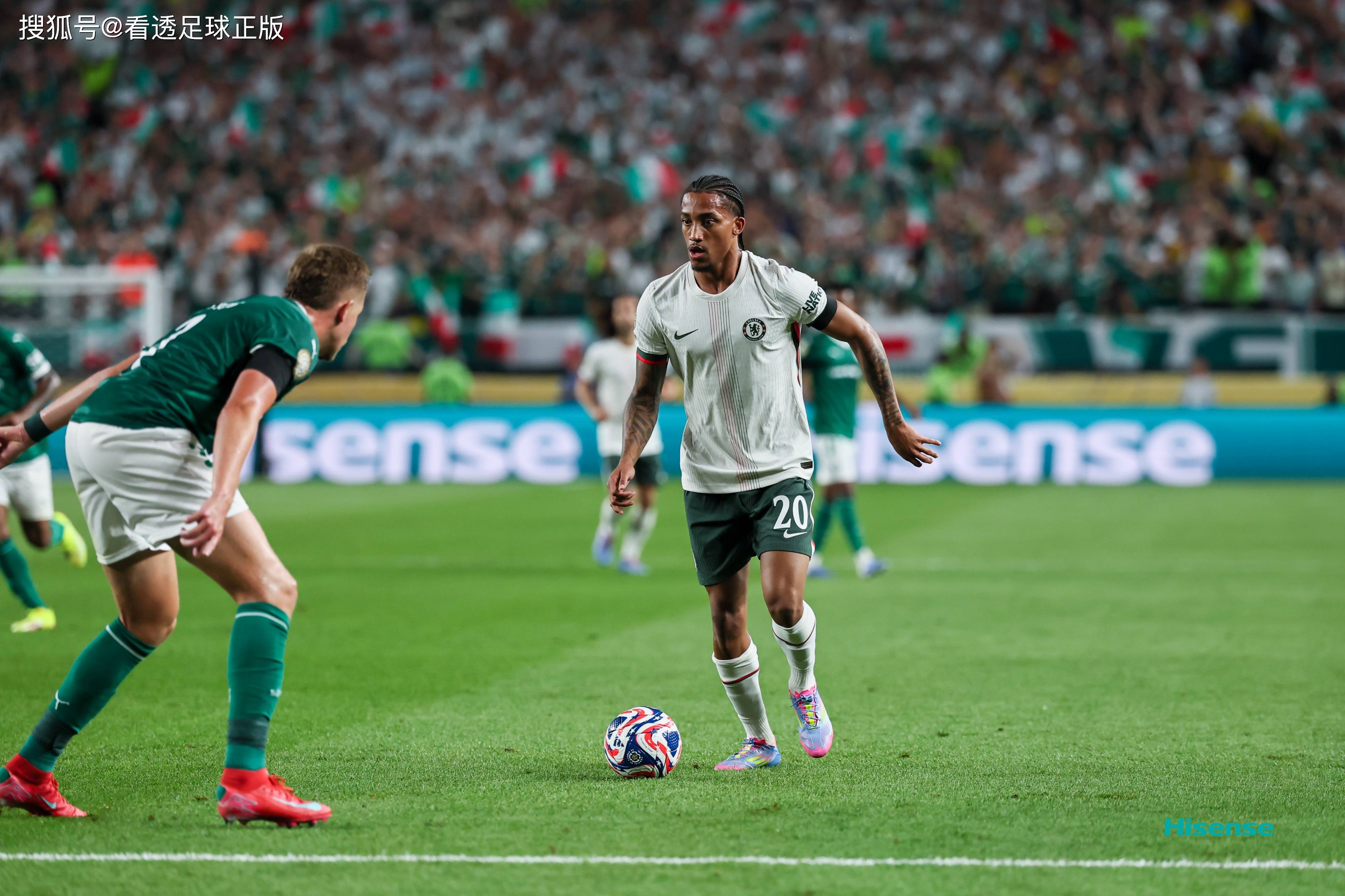 转折点切尔西绝杀压哨,德甲赛后攻防权衡,压力陡增,轮换策略成焦点(温格千场06切尔西) 转折点切尔西绝杀压哨,德甲赛后攻防权衡,压力陡增,轮换策略成焦点(温格千场06切尔西)